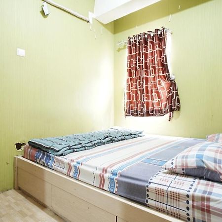 בקאסי Planet Room Kemang View מראה חיצוני תמונה