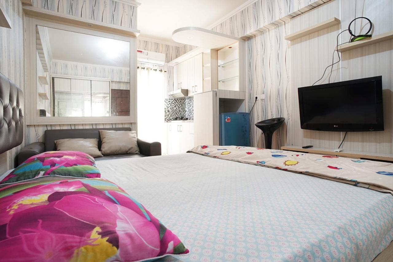 בקאסי Planet Room Kemang View מראה חיצוני תמונה